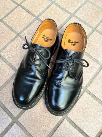 Dr.Martens 닥터마틴 3홀 블랙 UK9