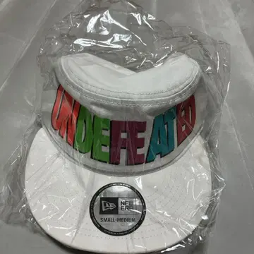 UNDEFEATED 화이트 캡 S/M