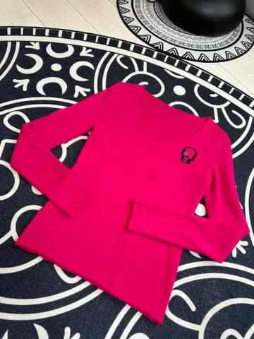 새상품급 lucien pellat-finet 핑크 스컬 니트 S