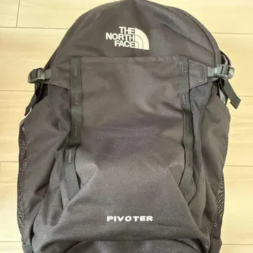 THE NORTH FACE PIVOTER 블랙 백팩