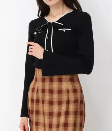 MISCH MASCH 미슈마슈 배색 보타이 비쥬 니트