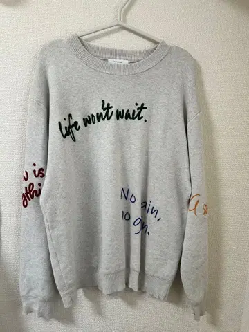 [유니에서 입을 수 있는] GLOBALWORK 맨투맨 느낌 니트