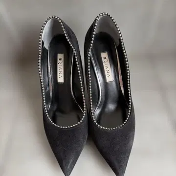 DIANA 블랙 스웨이드 하이힐 23.5cm