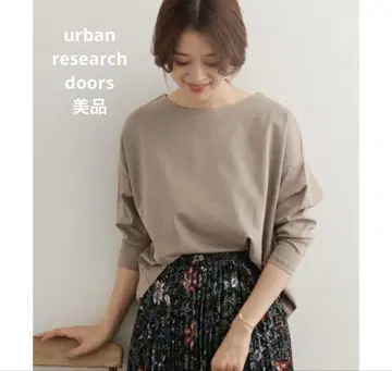 [ 새상품급 ] 어반 리서치 도어스 코튼 분또 턱 풀오버