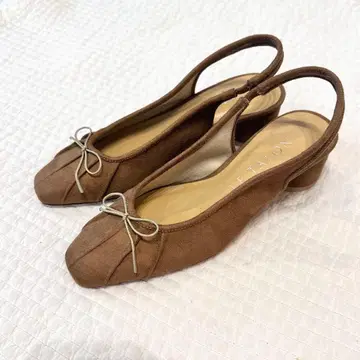 [ 미사용 새상품 ] LE TALON / 개더 슬링백 신발 22cm