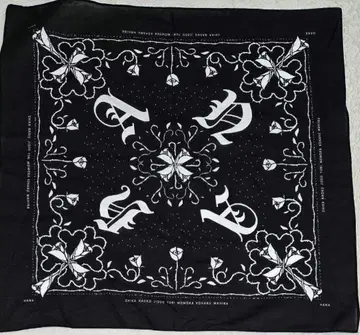 HANA [ BAD LOVE ] 반다나