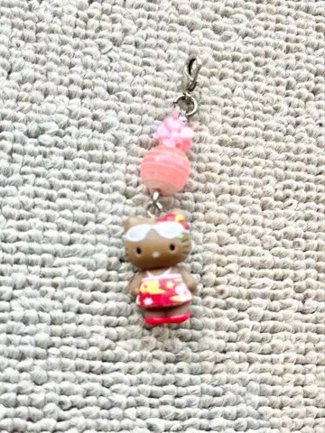 헬로키티 오키나와 지역 한정 키티 키링 갱그로키티