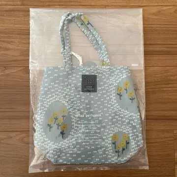 미나 페르호넨 런치 토트 발라드