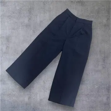 a.v.v (아베베) 세탁기 사용 가능한 슬림 레그 와이드 팬츠 S