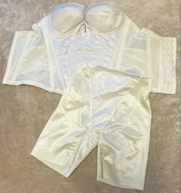 mirrormirror 브라이덜 이너 상하의 세트