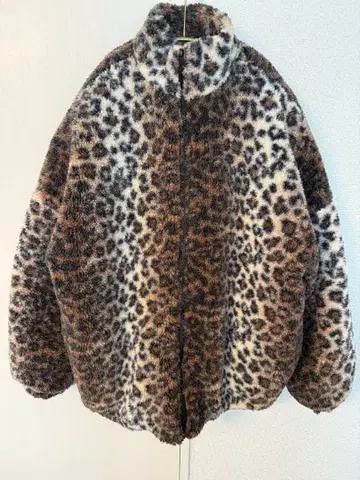 BY.RANI 레오파드 무늬 보아 블루종