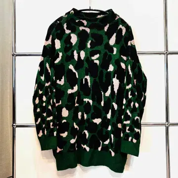 bcbgmaxazria 레오파드 무늬 니트