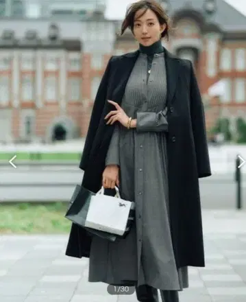 [ 새상품급 ] 23구 울 스트레치 트윌 핀턱 원피스 40