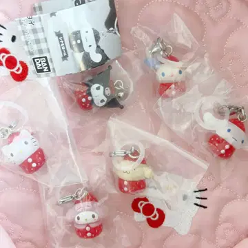 산리오 캐릭터즈 딸기 메지루시 액세서리 총 6종