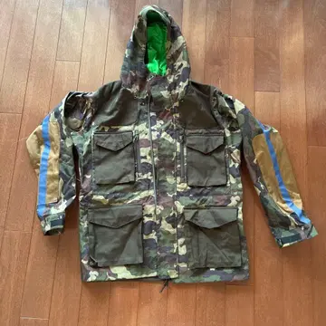 카모 패턴 후드 부착 밀리터리 자켓 S 사이즈