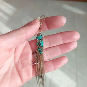 터콰이즈 비즈 프린지 귀걸이