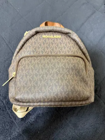 MICHAEL KORS 모노그램 백팩