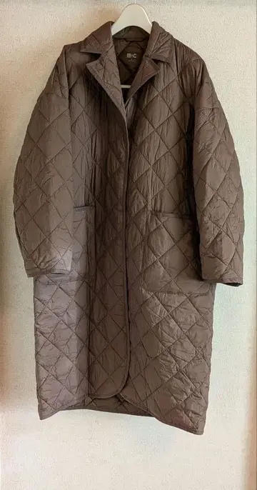 유니클로 퍼프 테크 오버사이즈 코트 M