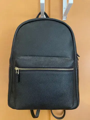 블랙 가죽 럭색 백팩