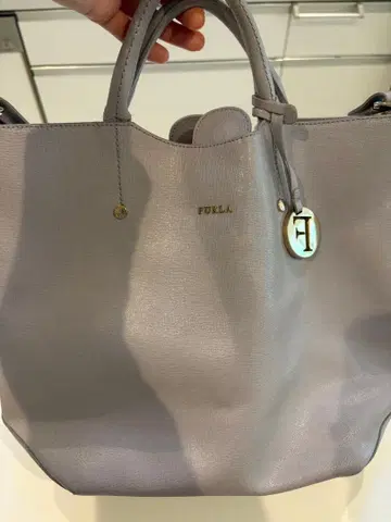 FURLA 그레이 가죽 토트백