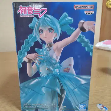 하츠네 미쿠 ClearLux -EmeraldGem- 피규어