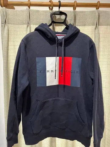 TOMMY HILFIGER 네이비 후드티 L 사이즈
