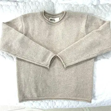 MHL. 마가렛호웰 베이지 긴팔 스웨터