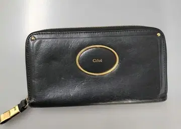 끌로에 블랙 가죽 장지갑