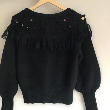 셀포드 프린지 니트 블랙 프리 사이즈