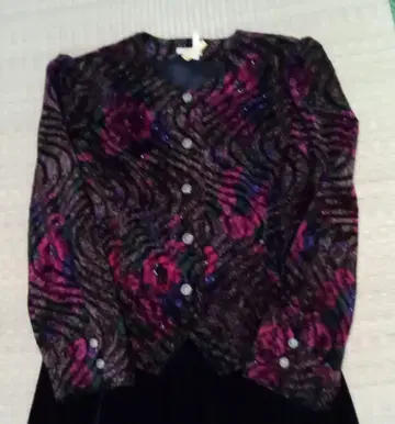 블랙과 보라색 꽃무늬 롱 원피스