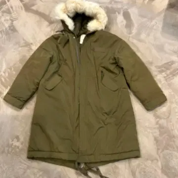 AZUL BY. MOUSSY 모즈 코트