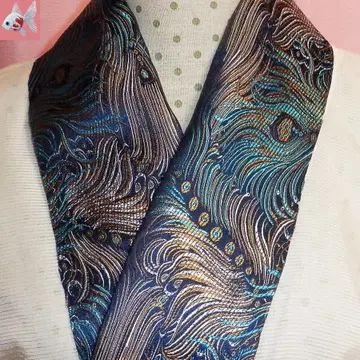 공작 패턴 장식용 깃 1 블루