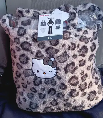 HELLO KITTY 레오파드 무늬 룸웨어 6세트 LL 시마무라