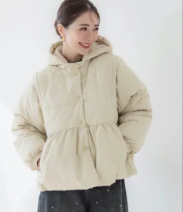 미사용 새상품 택 포함 coca 코카 디태처블 충전솜 아우터 베이지 M