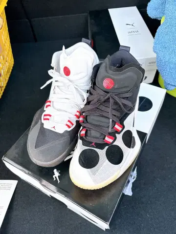 Zion Williamson 나루토 콜라보레이션 모델