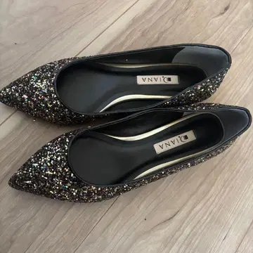 새상품급 DIANA 라메 블랙 펌프스 파티 글리터