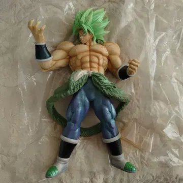 제일복권 드래곤볼 VS옴니버스의 D상 브로리 피규어