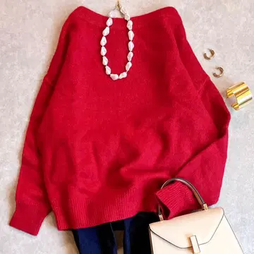 새상품급 언타이틀 울 알파카 라메 니트 빨간색 스페이스 알파카 복슬복슬