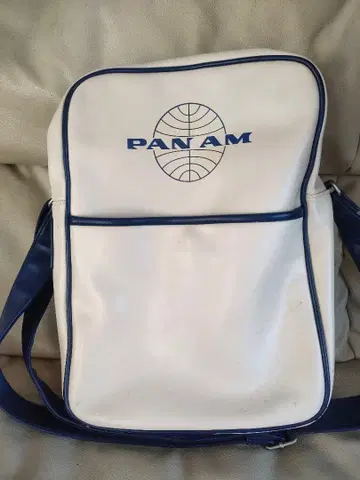 레어 중고 PAN AM 숄더백 화이트/네이비