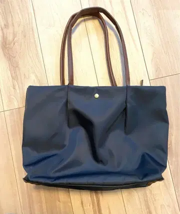 레가토 라르고 토트백 네이비