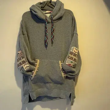 티티카카 자수 속기모 후드티