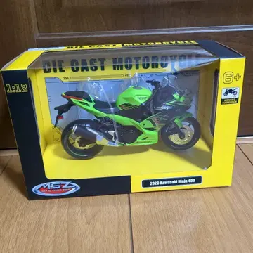 2023 Kawasaki Ninja 400 다이캐스트 모델 1:12