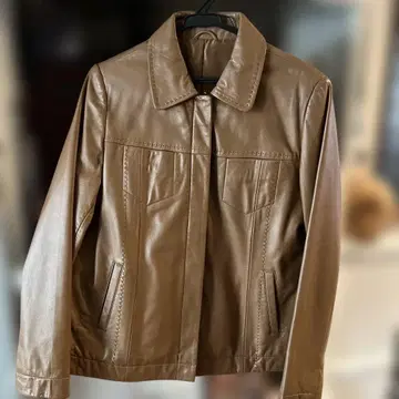 베이지 가죽 자켓