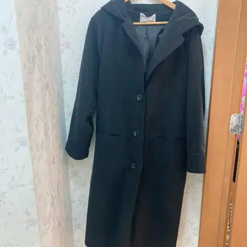 nOr 누아르 후드 부착 블랙 롱 코트 넉넉한 핏