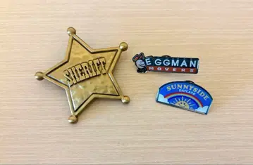 토이스토리 픽사 로고 핀즈 우디 보안관 배지