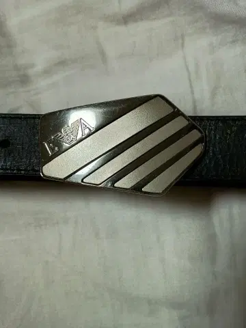 엠포리오 아르마니 블랙 가죽 벨트