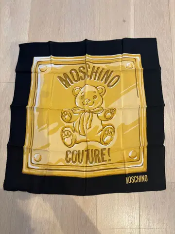 MOSCHINO 테디베어 스카프