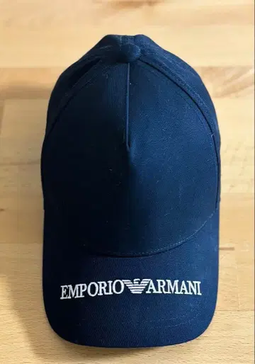 EMPORIO ARMANI 캡