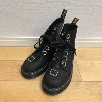 닥터마틴 여성용 부츠 EU37