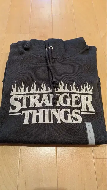 GU 기묘한 이야기 헤비웨이트 후드 맨투맨 새상품 사이즈 L